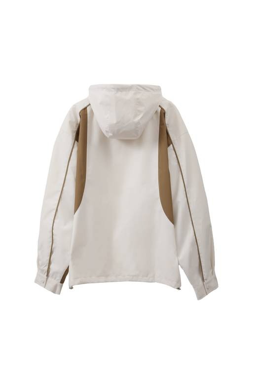 طقم رياضي كاجوال بياقة كاب – أبيض وبيج