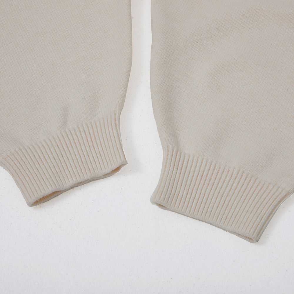 سويتر كلاسيكي صوفي أبيض بياقة قميص